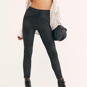 NWT Free People Midnight Vegan Suede Skinny Pants.